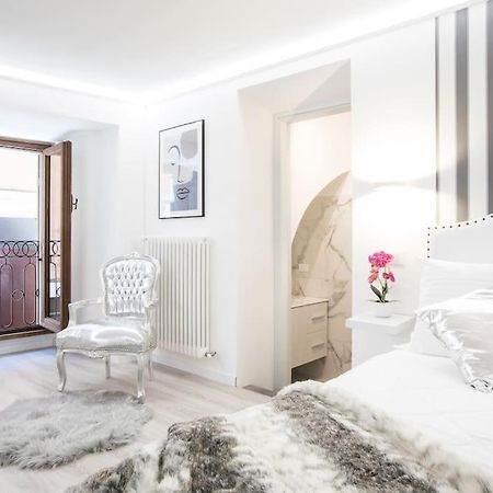 My Piazza Navona Jacuzzi Suite -Topcollection Rom Exteriör bild