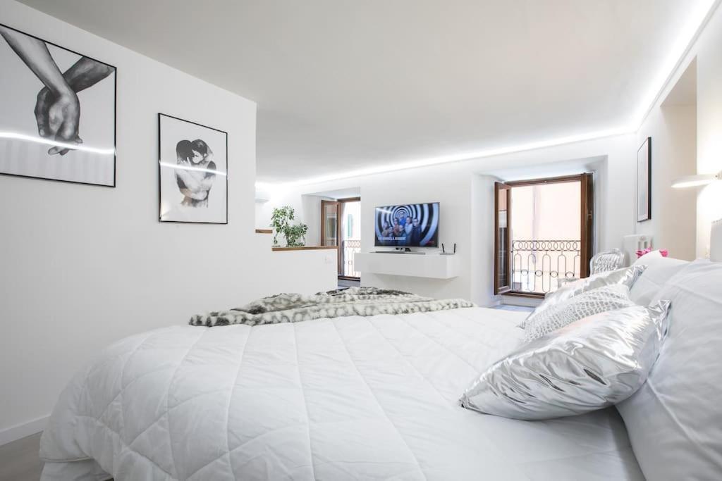 My Piazza Navona Jacuzzi Suite -Topcollection Rom Exteriör bild